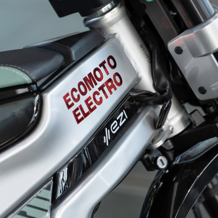 Электромотоцикл EZI HYPERIDE-R