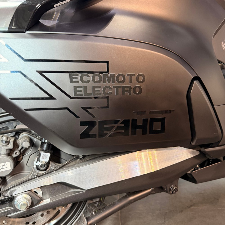 Электроскутер ZEEHO AE8 S+ (NEW 2025) BLACK