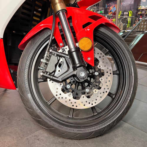 ECO Ducati Panigale Red/White 120Ah