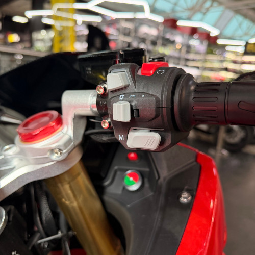 ECO Ducati Panigale Red/White 120Ah