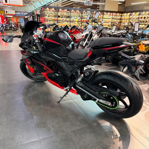ECO Stalker Black/Red 160Ah