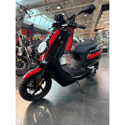 NIU NQi GT